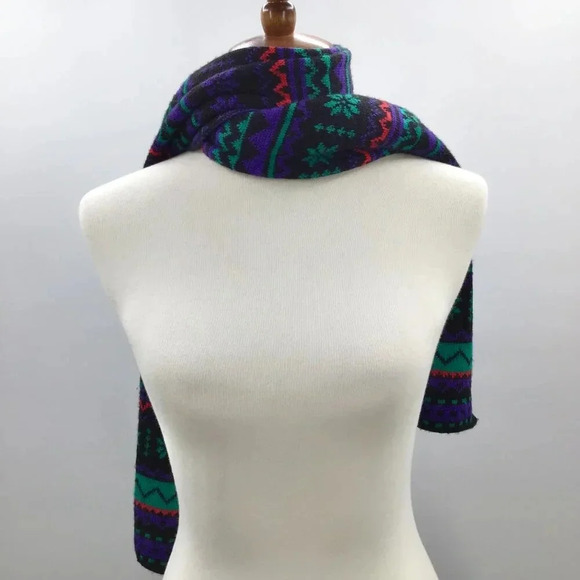 Reversible Christmas Scarf Scandinavian Nordic Vibes Snowflake Winter Fair Isles - Picture 7 of 12